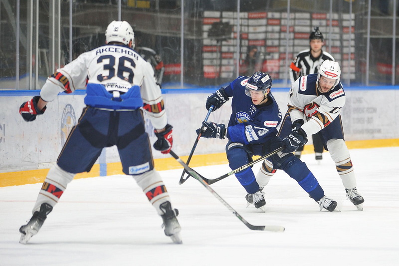 ХК «Рязань-ВДВ» взял верх над «Олимпией»